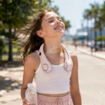 Portable Neck Fan – Hands-Free Cooling, 3 Speeds & LED Display - Image 3